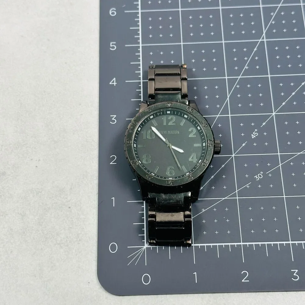 Steve Madden Watch Mens 48mm Dark Gray Rotating Bezel New Battery